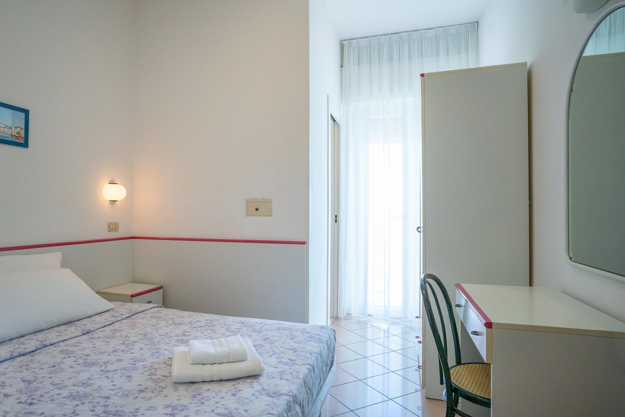 Hotel Radar Rimini Esterno foto