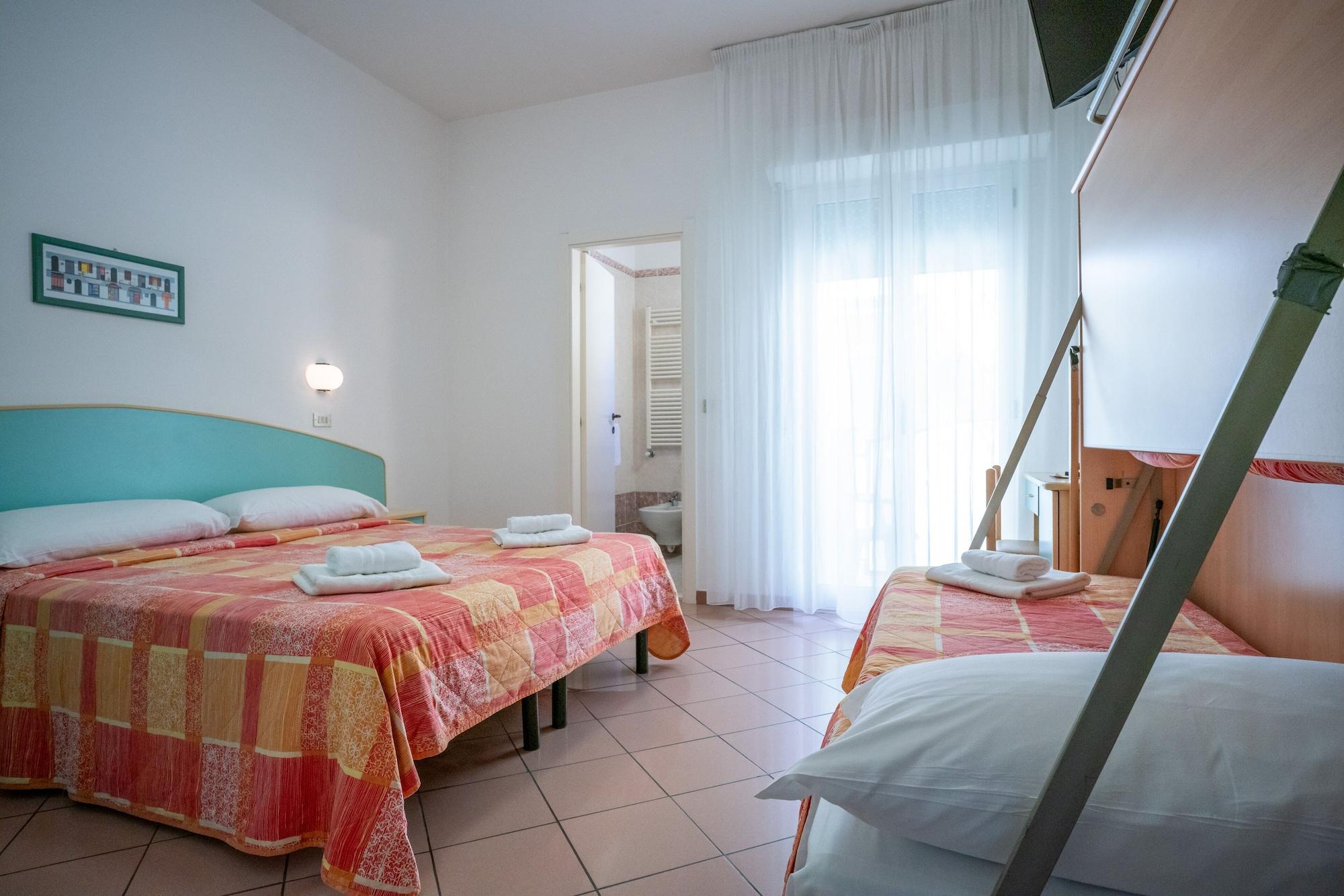 Hotel Radar Rimini Esterno foto